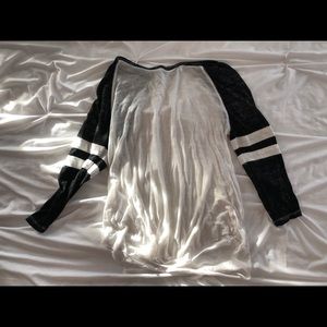 Hollister half-sleeve shirt